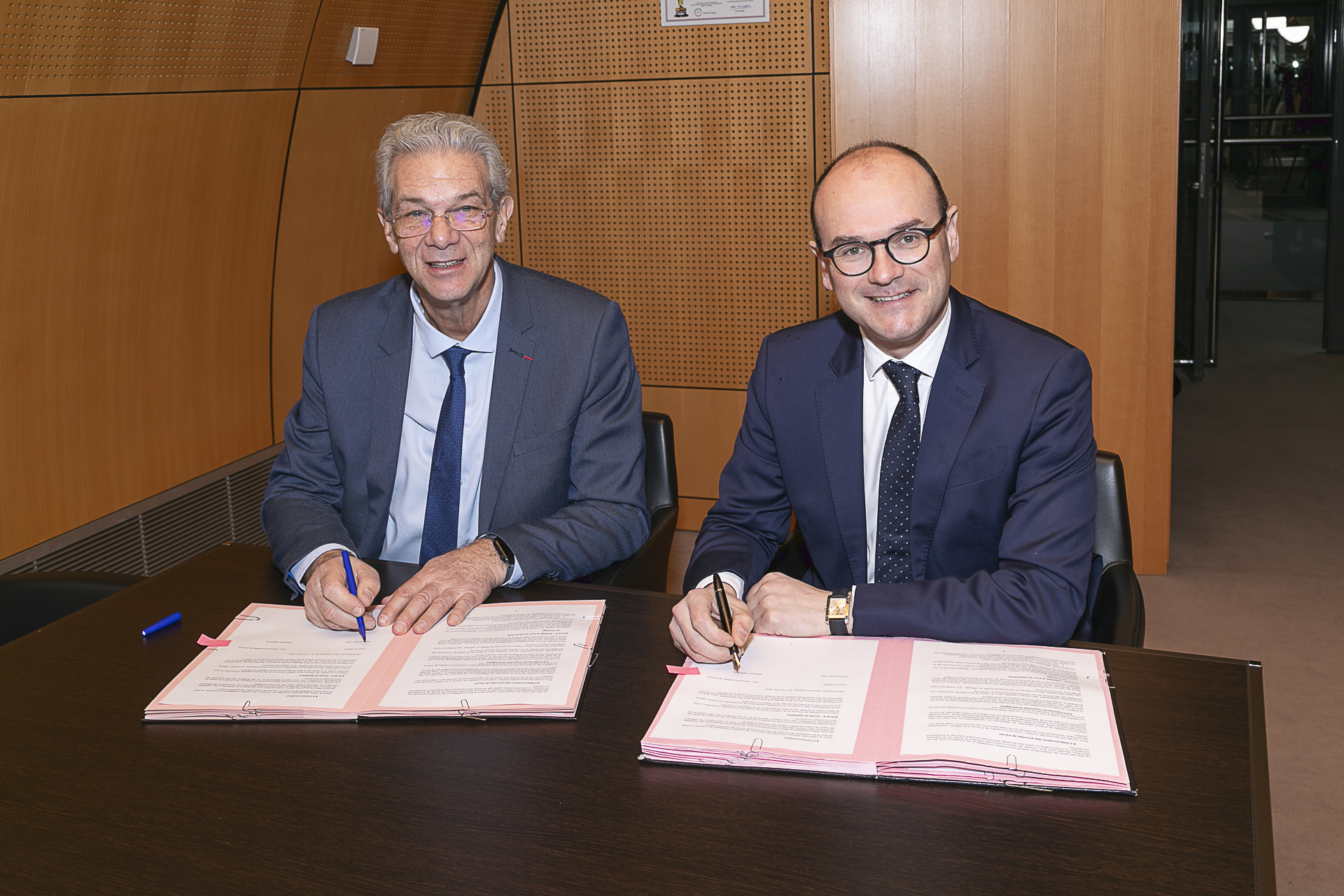 découvrez la formation cnfpt qui vous permettra de développer vos compétences au service des collectivités territoriales. profitez d'un apprentissage adapté, alliant théorie et pratique, pour vous préparer efficacement aux défis du secteur public.